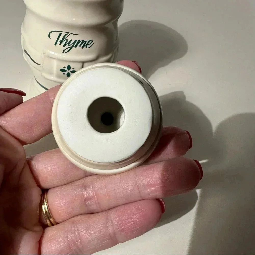 Longaberger Thyme Spice Jar Ivory Green USA Woven Traditions With Lid 4” - Picture 6 of 6